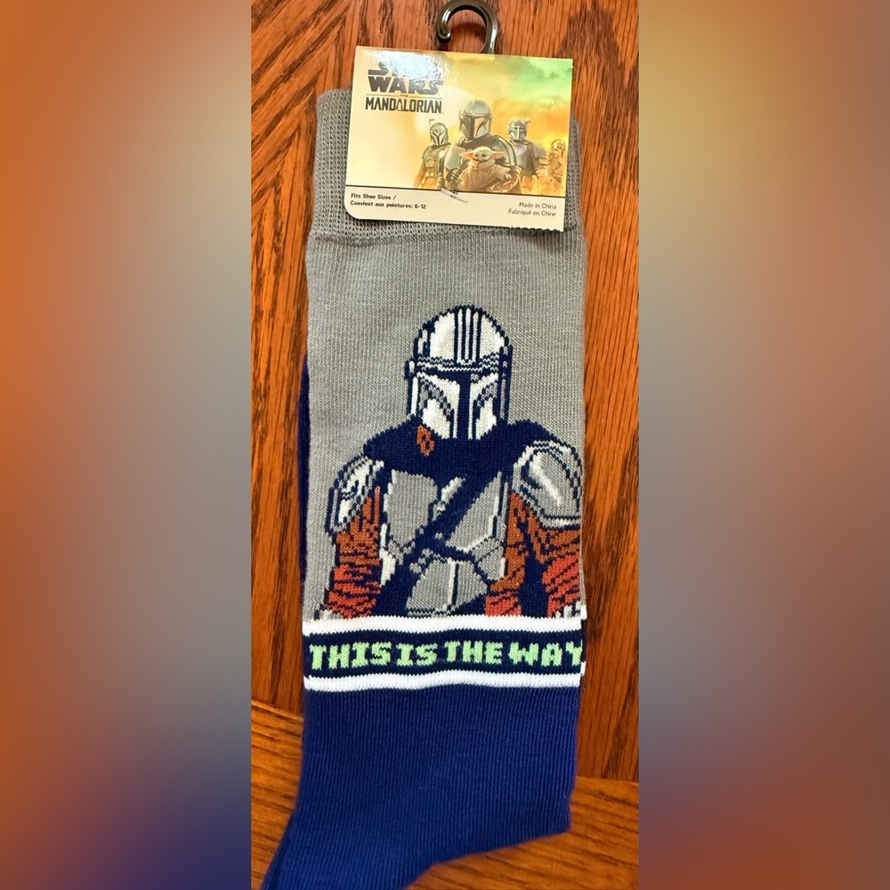 Star Wars Mandalorian socks size 6-12